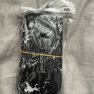 Brand New 2-Pack iPhone XR Cases